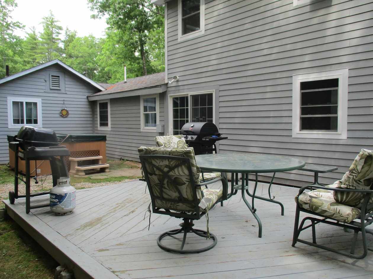 260 Parade Road Barnstead, NH 03225 - Photo 3 of 22