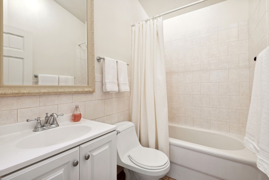 215 Sunset Drive Wilmette, IL 60091 - Photo 17 of 30