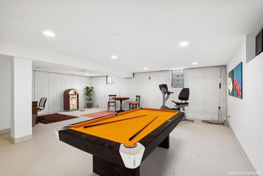 215 Sunset Drive Wilmette, IL 60091 - Photo 19 of 30