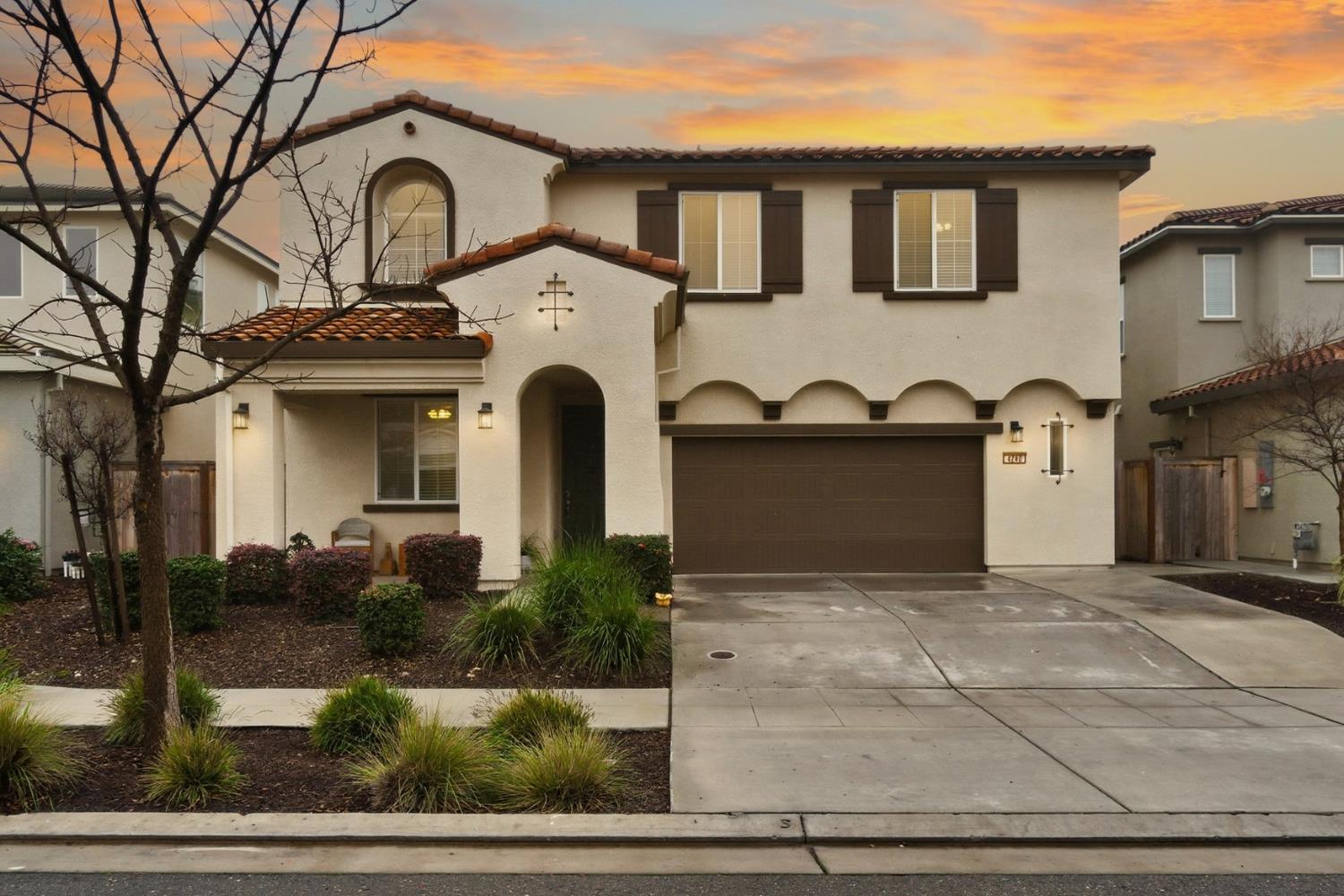 4240 Hillside Road Madera, CA 93636 - Photo 1 of 37