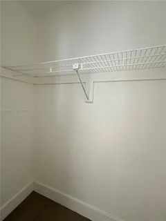 $2,295 | 913 Northeast 17th Street, Unit 8, Fort Lauderdale, FL 33305