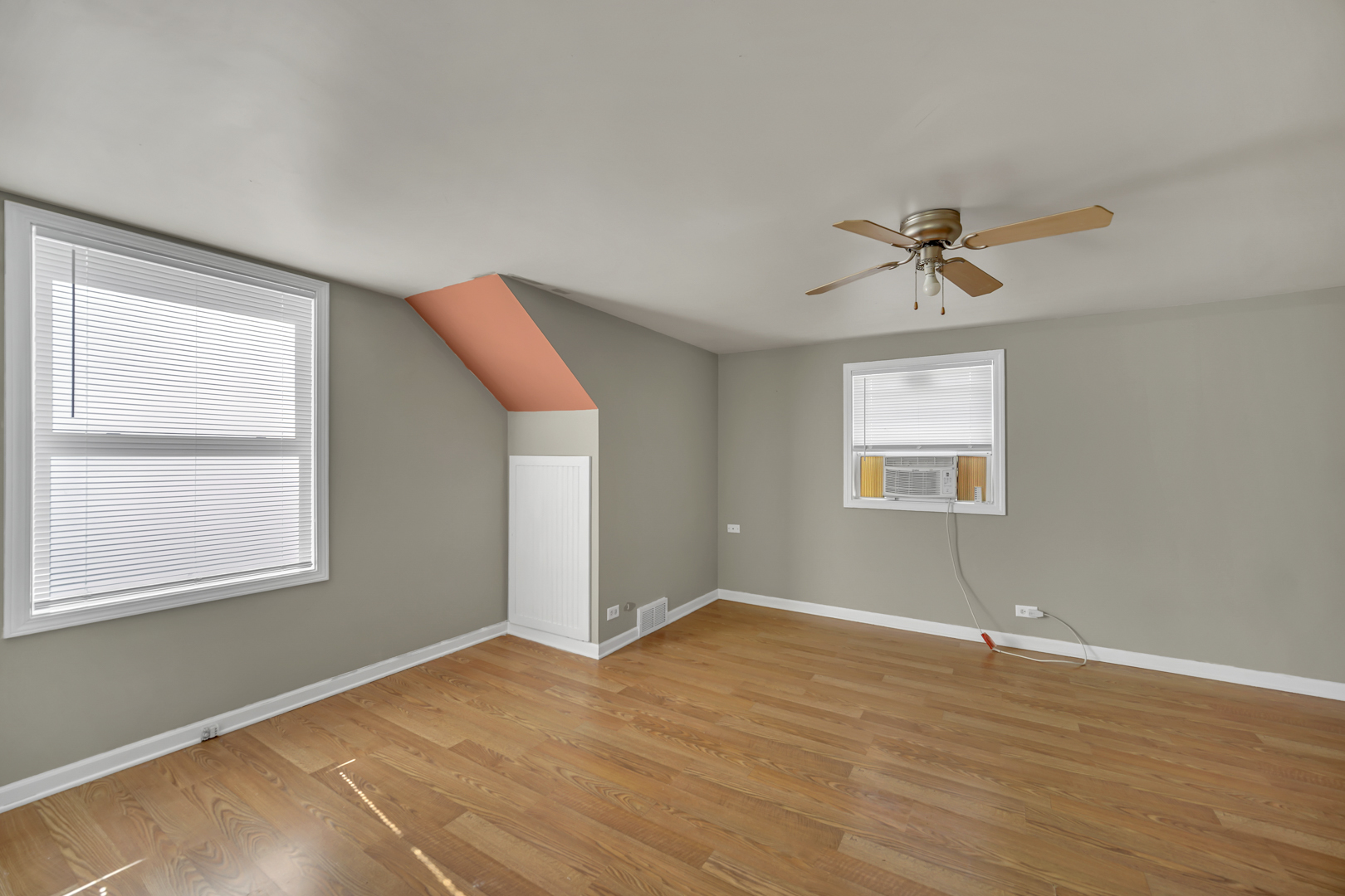 18843 West Deerpath Road Grayslake, IL 60030 - Photo 18 of 35