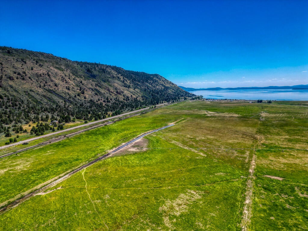 27233 Modoc Point Road Chiloquin, OR 97624 - Photo 14 of 24 Modoc Point-11