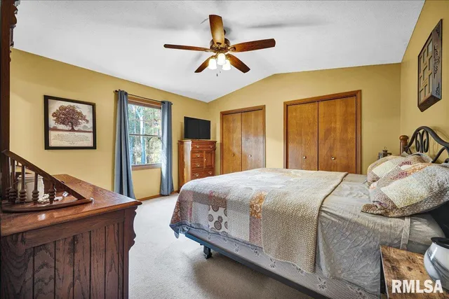 $310,000 | 6 Raleigh Avenue, Mackinaw, IL 61755