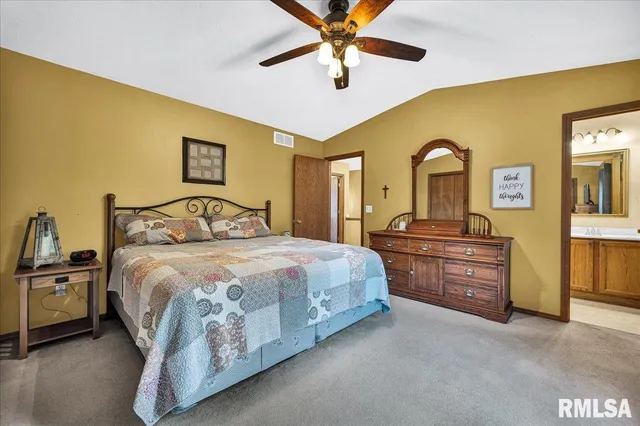 $310,000 | 6 Raleigh Avenue, Mackinaw, IL 61755