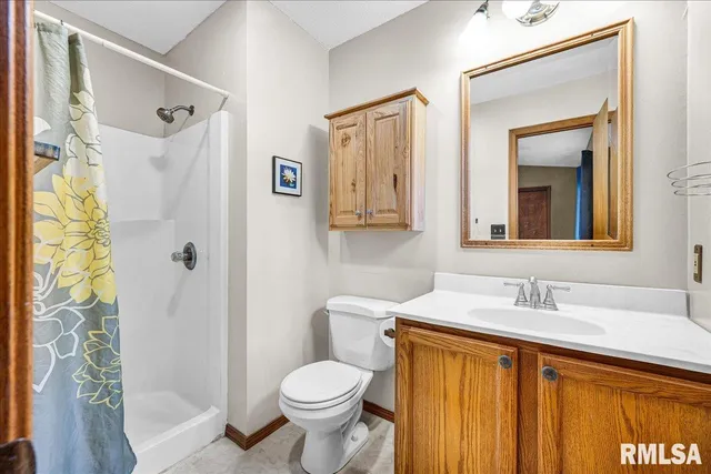 $310,000 | 6 Raleigh Avenue, Mackinaw, IL 61755