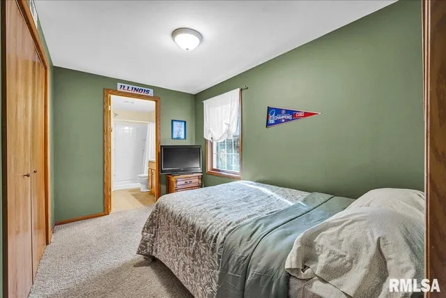 $310,000 | 6 Raleigh Avenue, Mackinaw, IL 61755