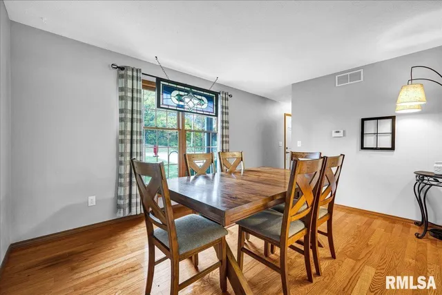 $310,000 | 6 Raleigh Avenue, Mackinaw, IL 61755