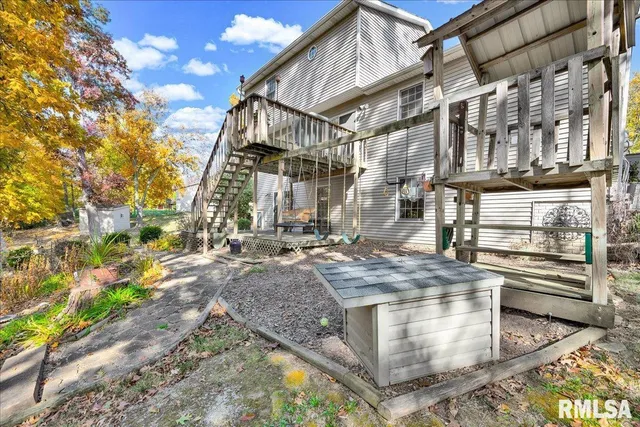 $310,000 | 6 Raleigh Avenue, Mackinaw, IL 61755