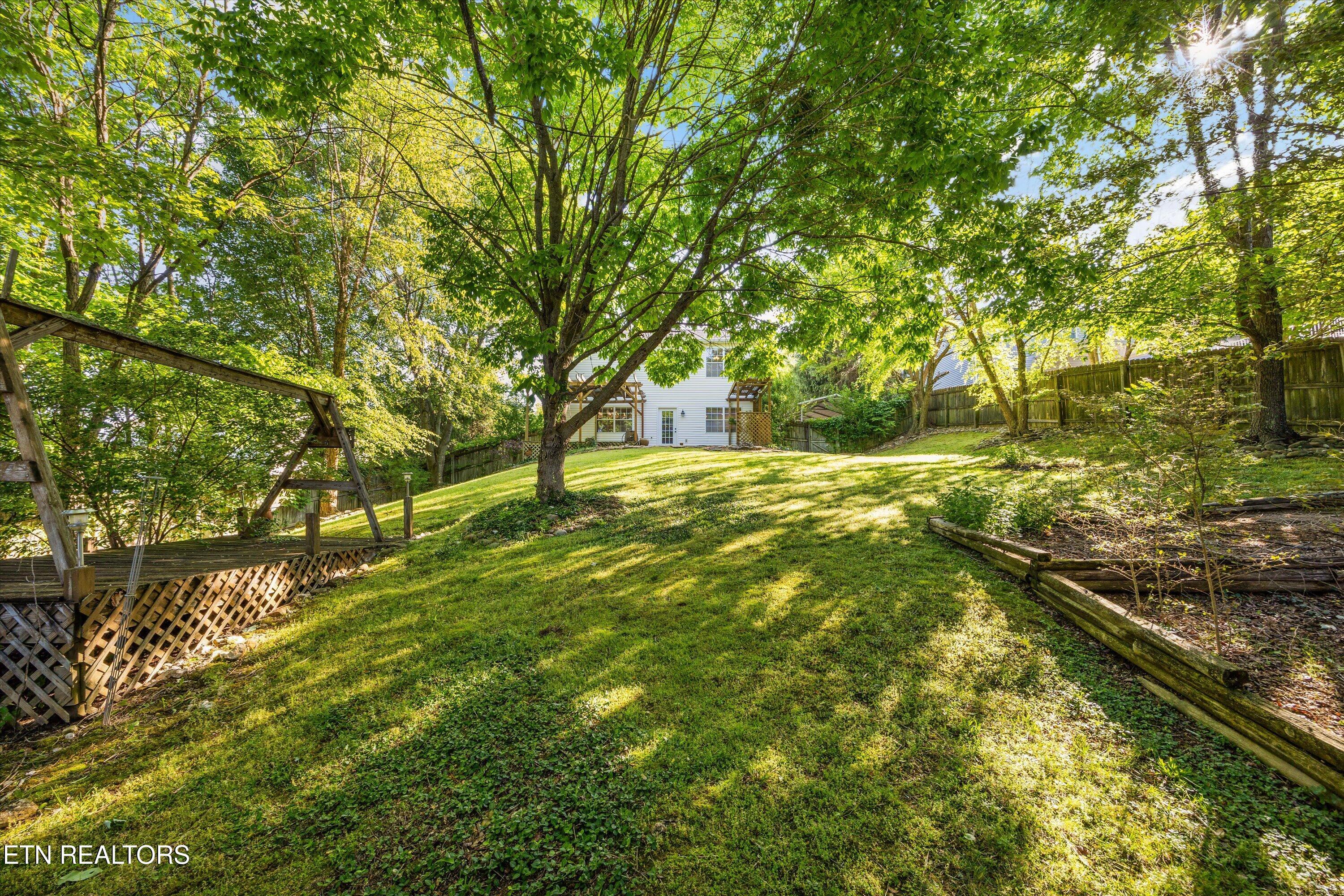 8215 Foxworth Trail Powell, TN 37849 - Photo 35 of 38 40-8215 Foxworth Trail 41
