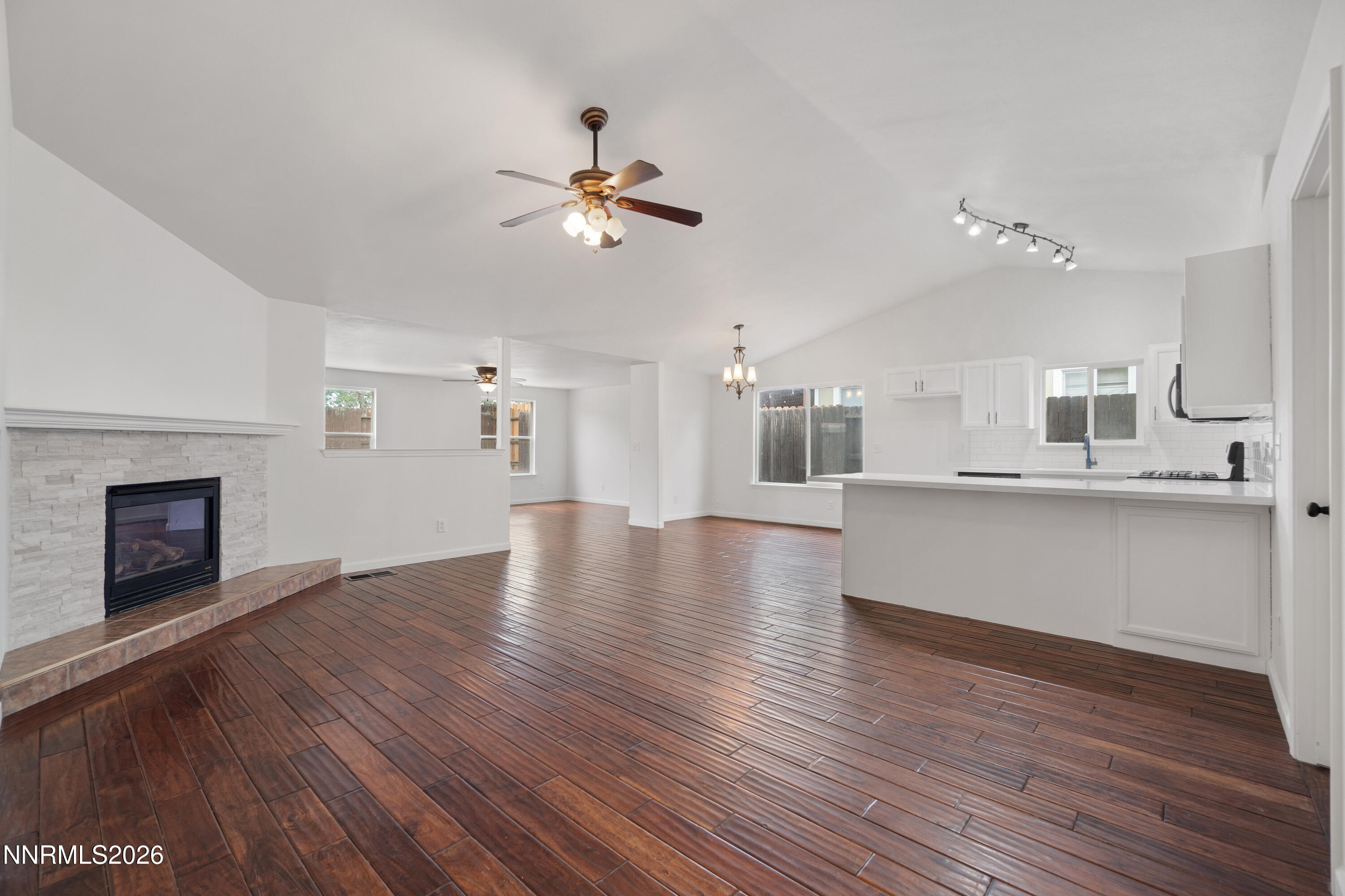 1662 Round Up Road Fernley, NV 89408 - Photo 8 of 30 DSC07278