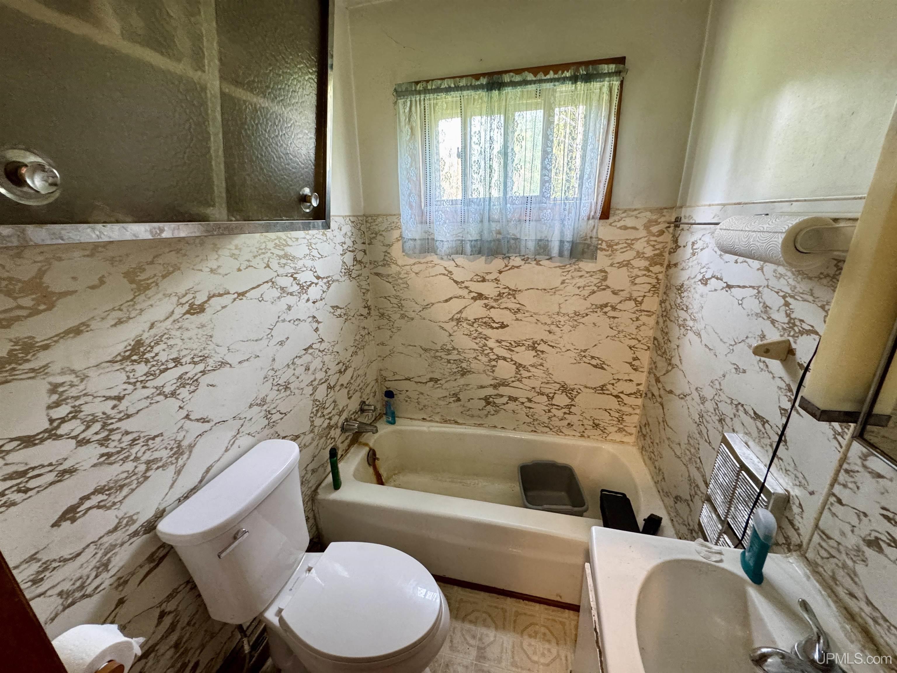 157 North Swan Lake Road Crystal Falls, MI 49920 - Photo 11 of 27 Gallery Image 11