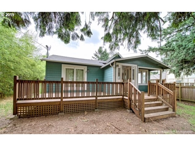 40 Southeast 133rd Avenue Portland, OR 97233 - Photo 1 of 22