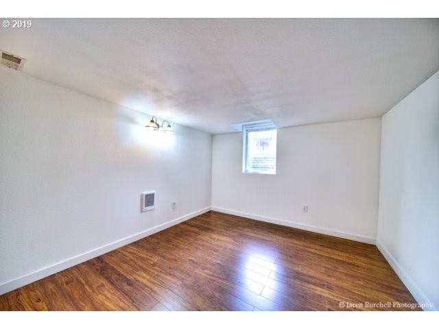 40 Southeast 133rd Avenue Portland, OR 97233 - Photo 14 of 22