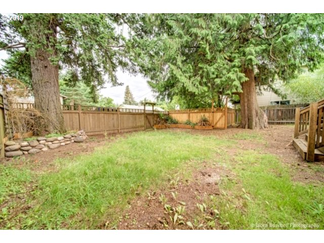40 Southeast 133rd Avenue Portland, OR 97233 - Photo 20 of 22