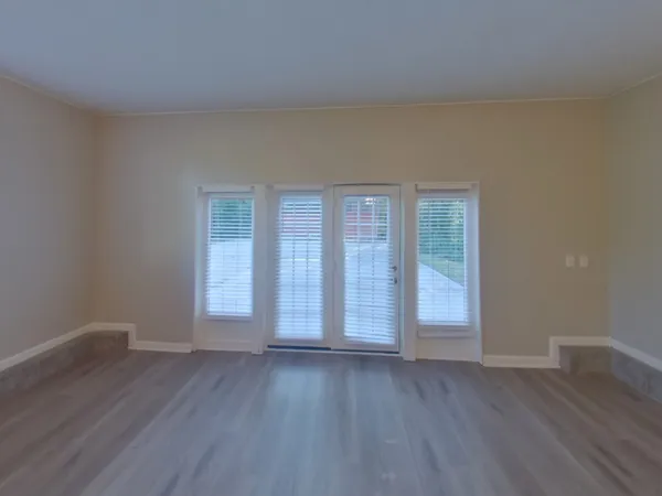 $2,299 | 1918 Cross Creek Drive, Murfreesboro, TN 37127