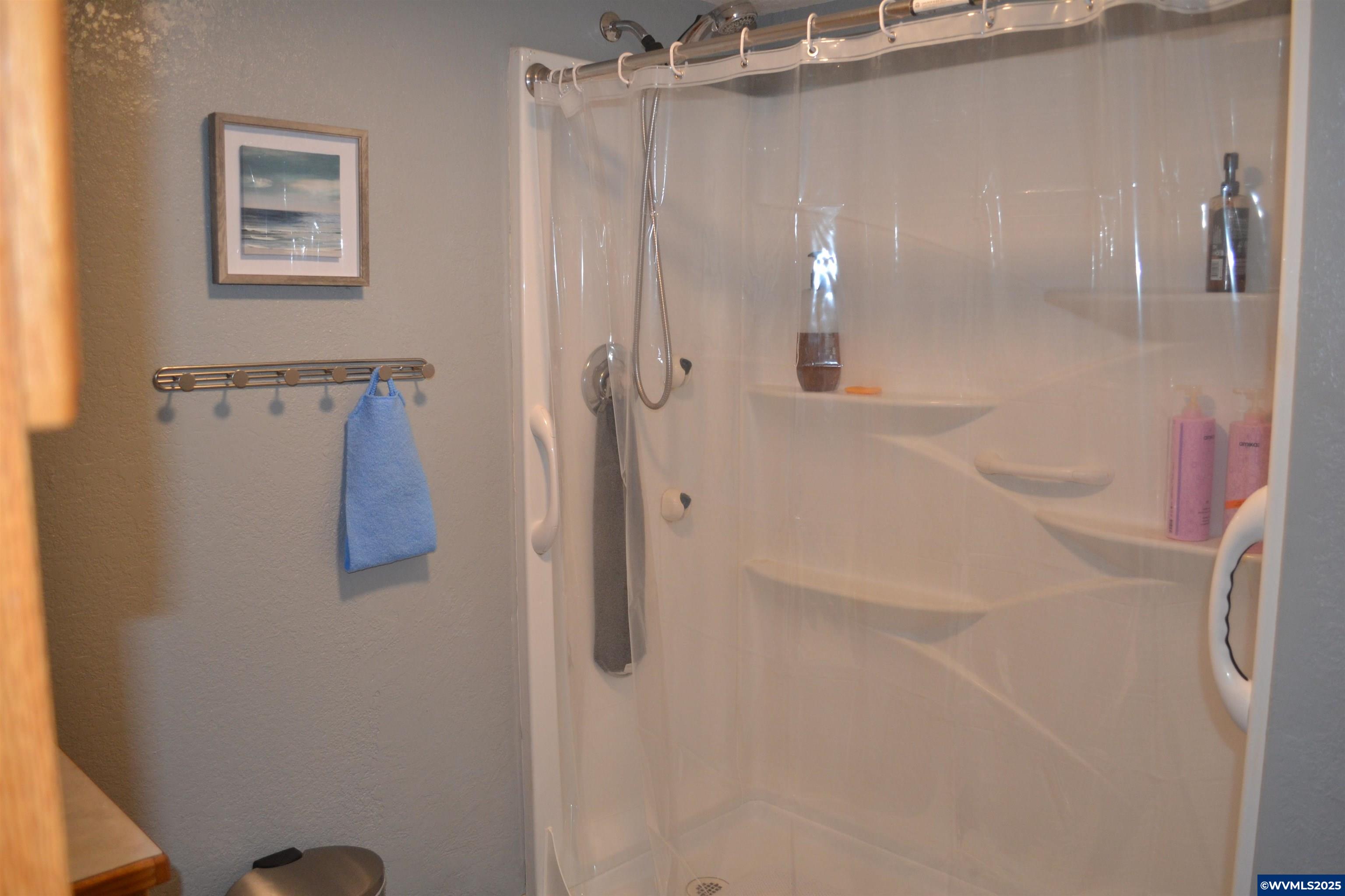 340 Northeast Crest Street, Unit 74 Sublimity, OR 97385 - Photo 16 of 27