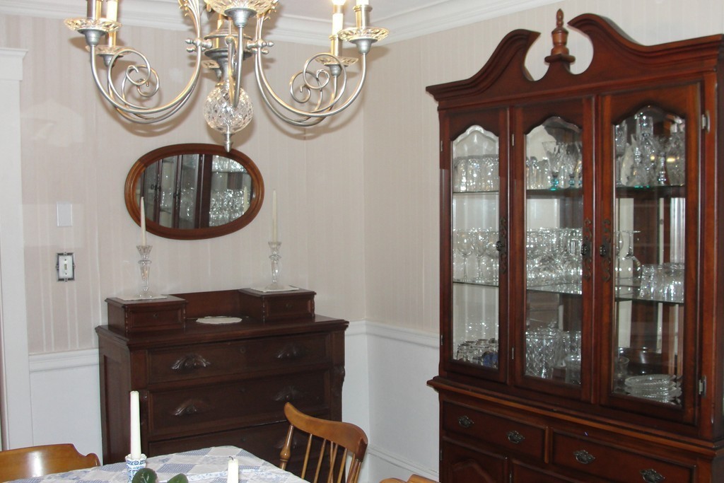 13 Montvale Road Worcester, MA 01609 - Photo 9 of 30 Gallery Image 9