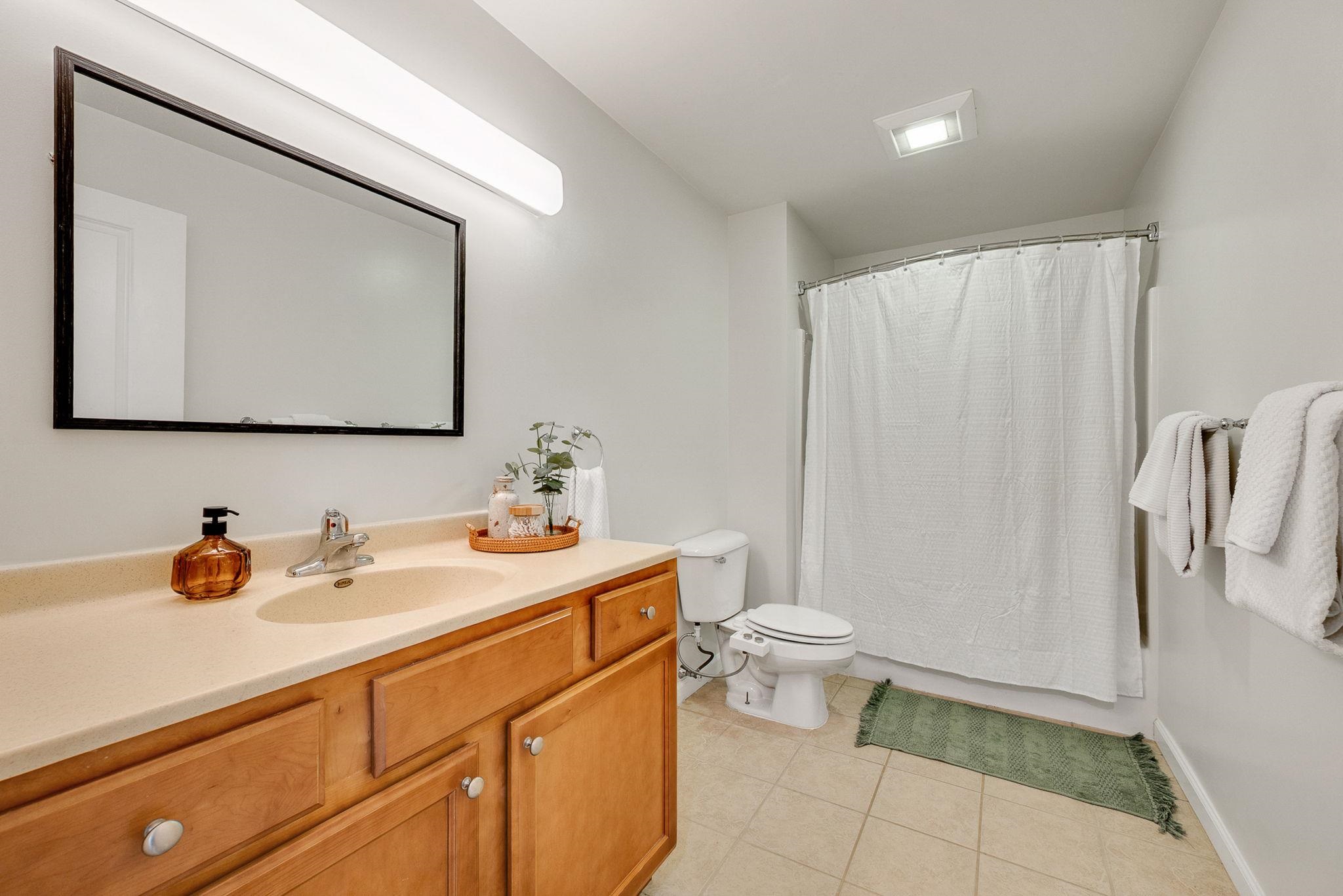 107 John Fay Road, Unit 201 South Burlington, VT 05403 - Photo 13 of 17