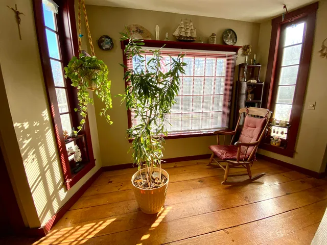 $291,000 | 6 East Dixmont Road, Monroe, ME 04951