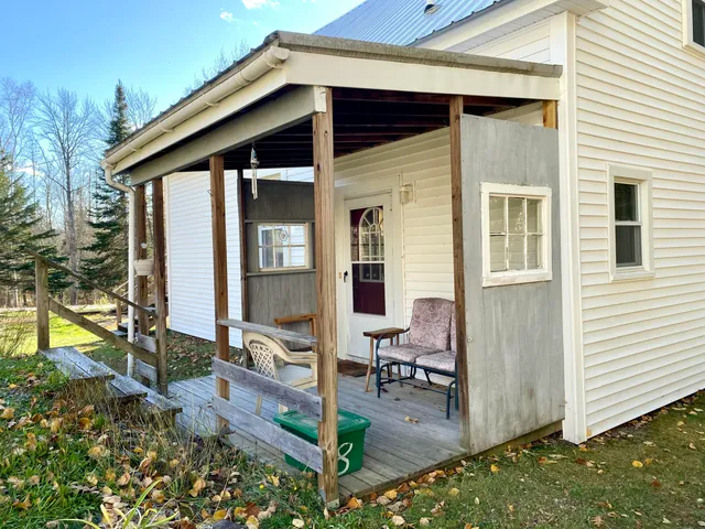 $291,000 | 6 East Dixmont Road, Monroe, ME 04951