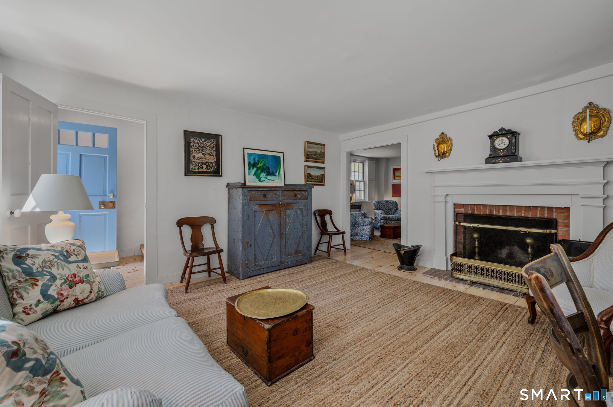 20 Diving Street Stonington, CT 06378 - Photo 5 of 33 a living room with furniture and a fireplace