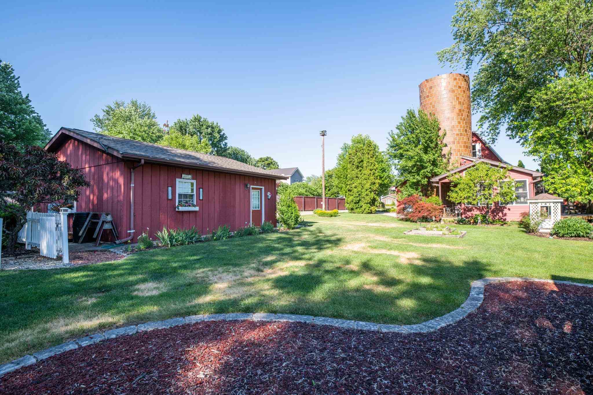 1451 Highview Road East Peoria, IL 61611 - Photo 11 of 50