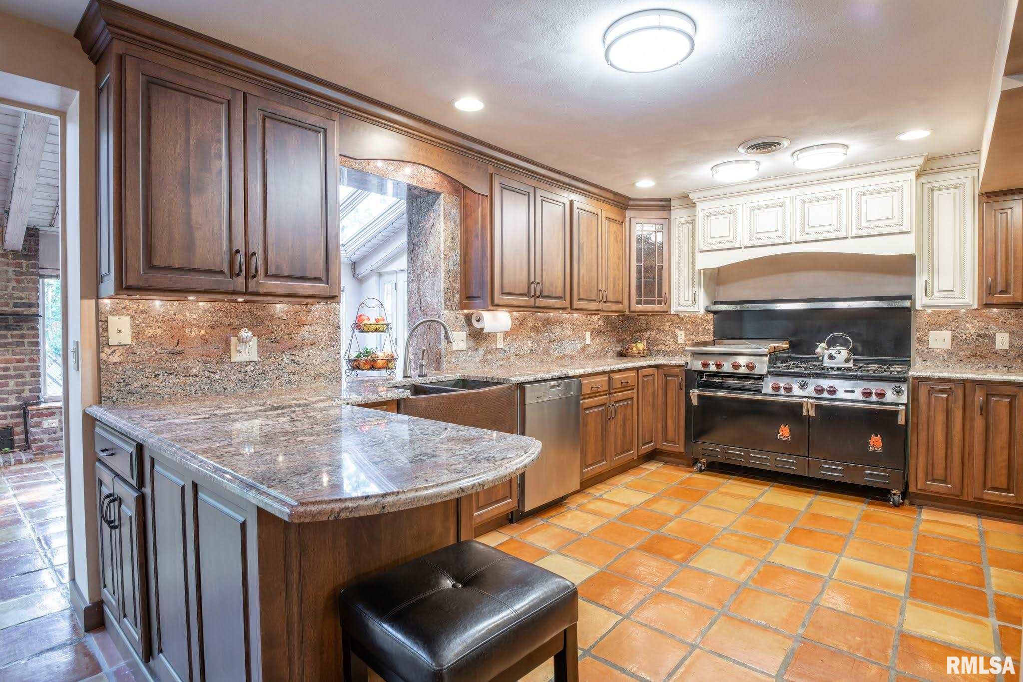 1451 Highview Road East Peoria, IL 61611 - Photo 29 of 50