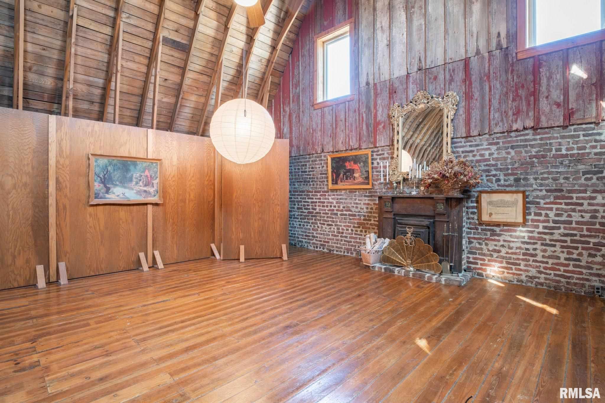 1451 Highview Road East Peoria, IL 61611 - Photo 40 of 50