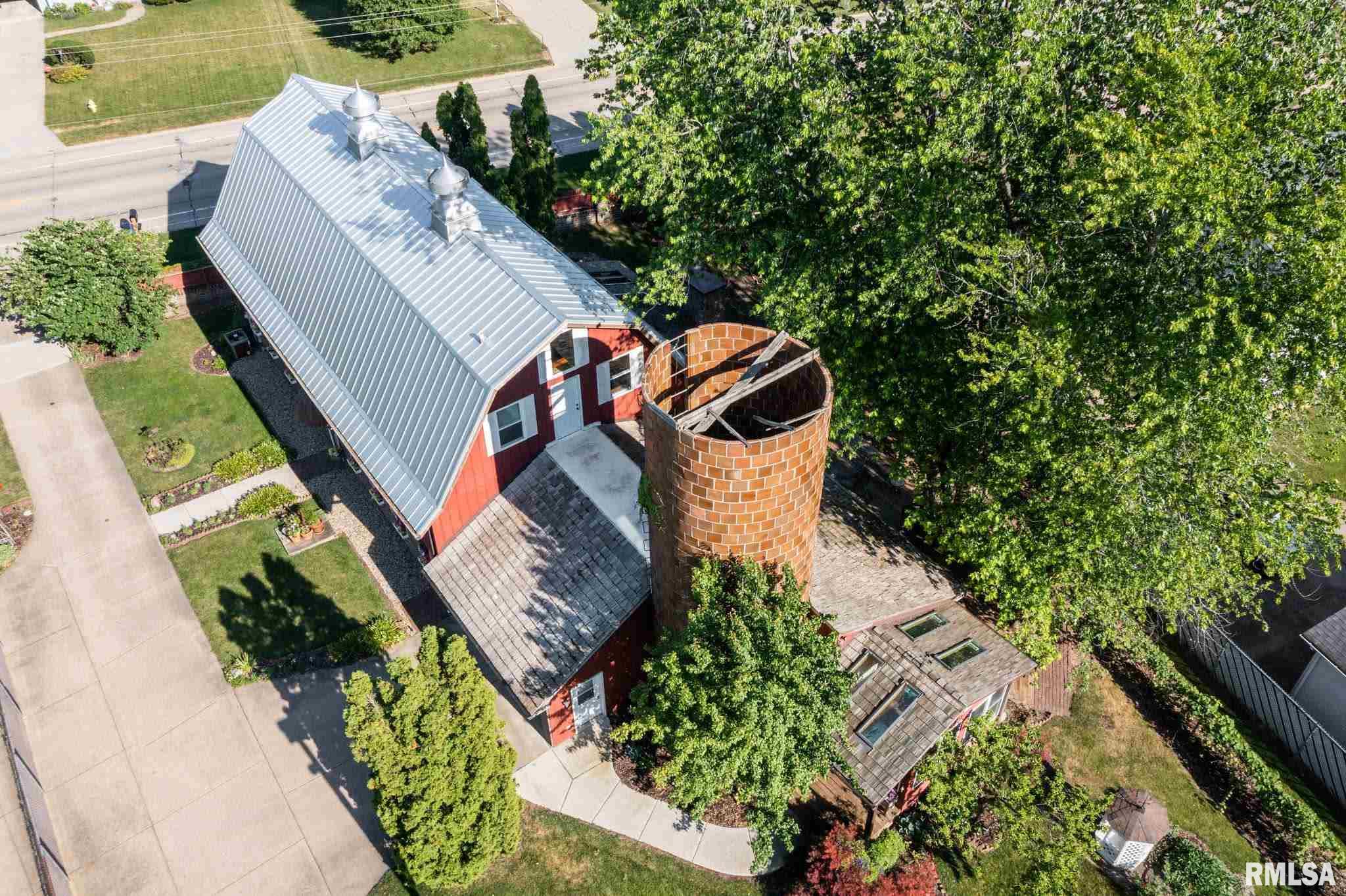 1451 Highview Road East Peoria, IL 61611 - Photo 5 of 50