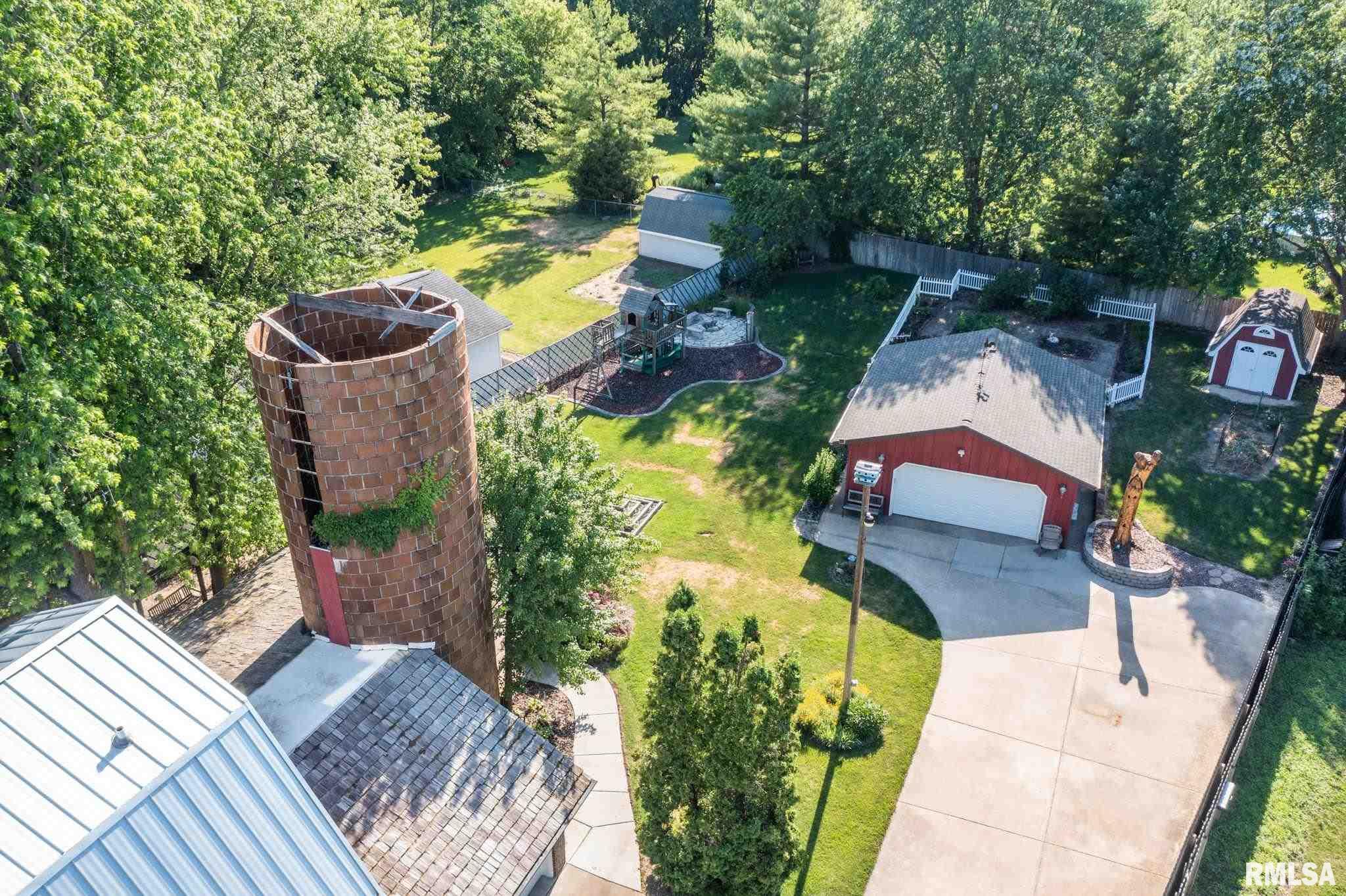 1451 Highview Road East Peoria, IL 61611 - Photo 9 of 50