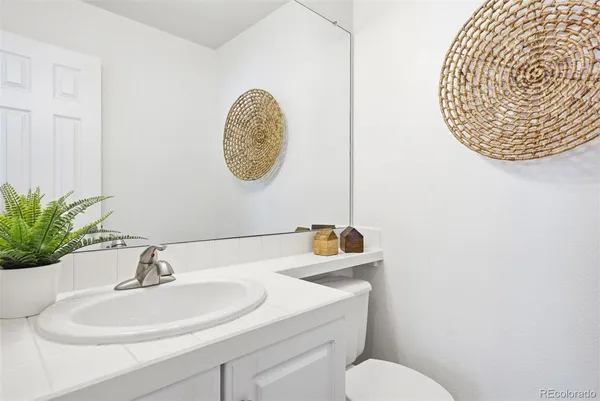 $1,095,000 | 2043 King Way, Denver, CO 80211
