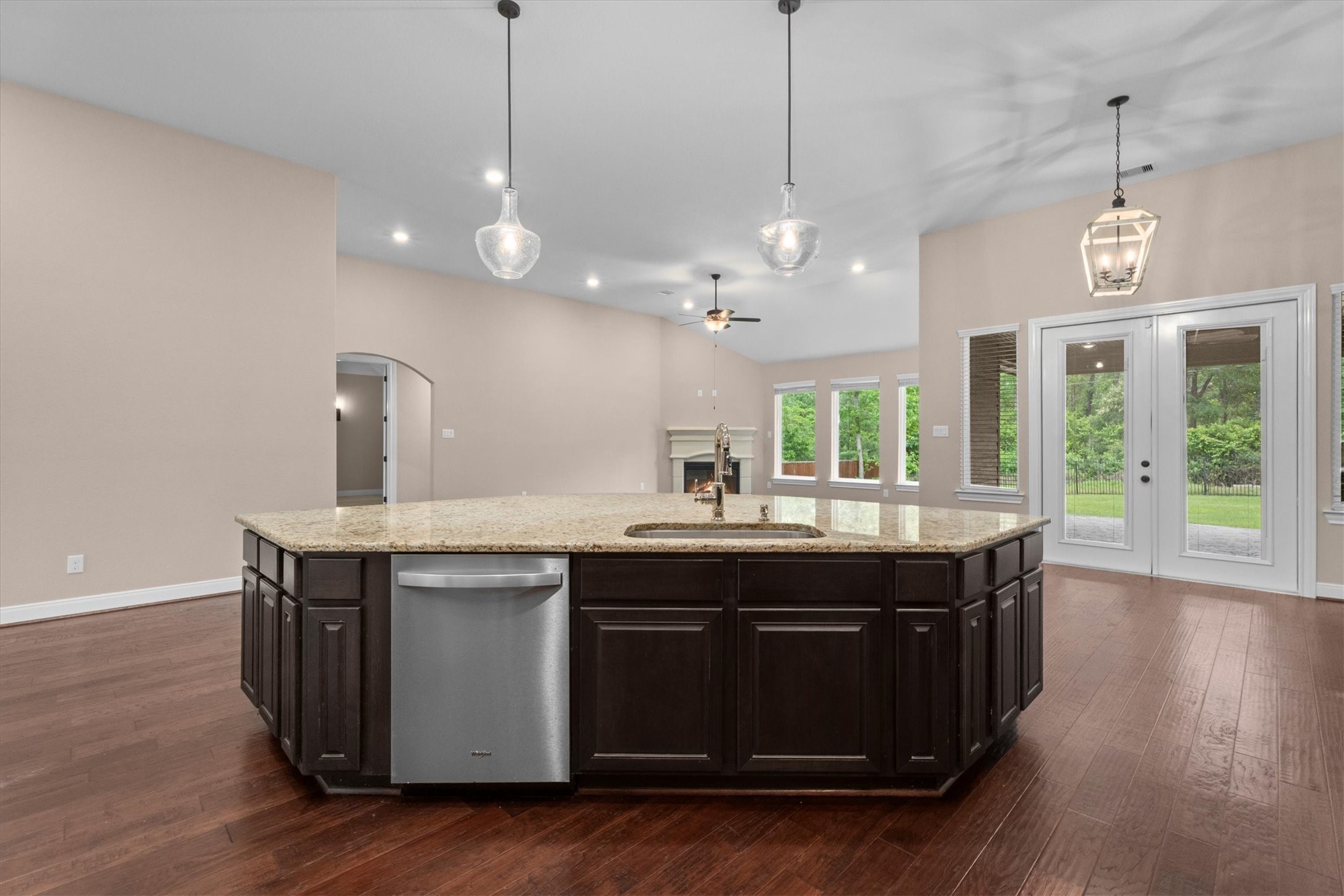 203 Magnolia Reserve Loop Magnolia, TX 77354 - Photo 15 of 49