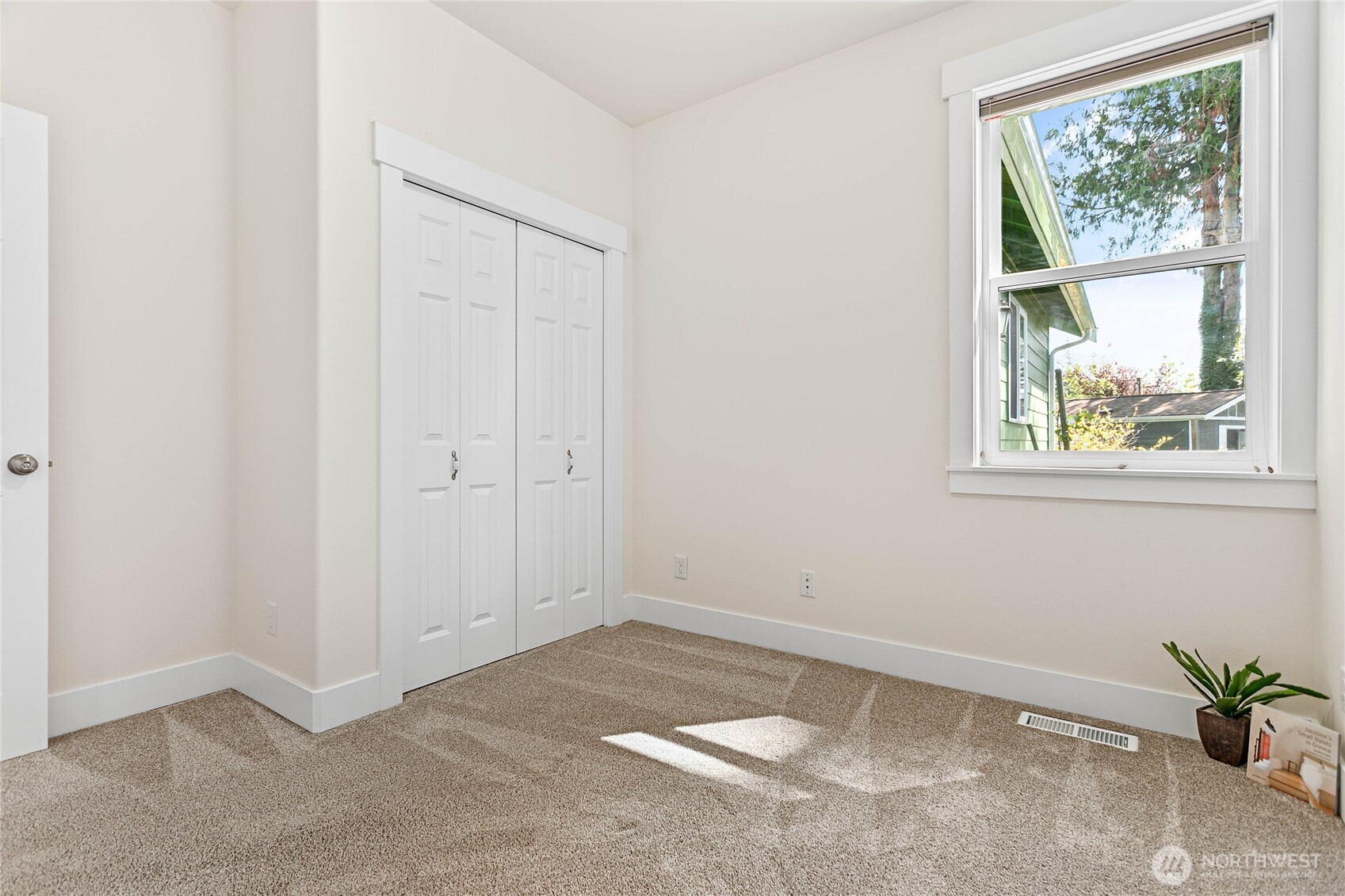 4597 Orcas Way Ferndale, WA 98248 - Photo 20 of 40 an empty room with a window
