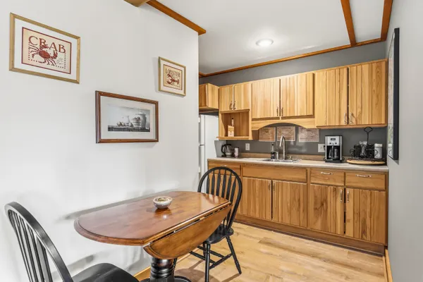 $620,000 | 31 Lakeridge Lane, Unit 31, Smithfield, ME 04978