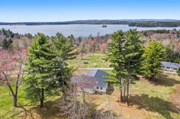 $620,000 | 31 Lakeridge Lane, Unit 31, Smithfield, ME 04978
