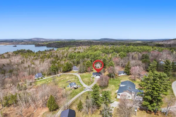 $620,000 | 31 Lakeridge Lane, Unit 31, Smithfield, ME 04978