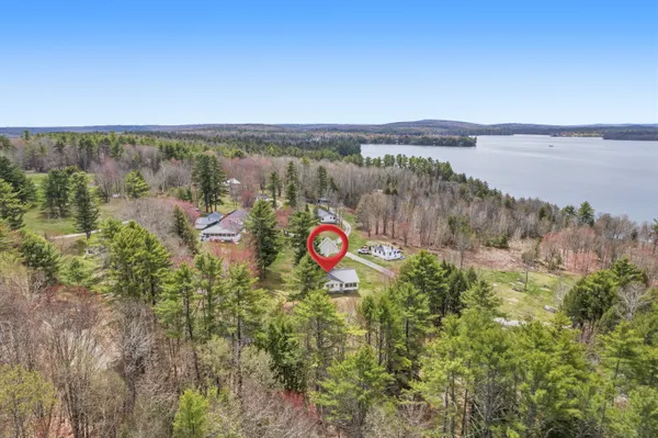 $620,000 | 31 Lakeridge Lane, Unit 31, Smithfield, ME 04978