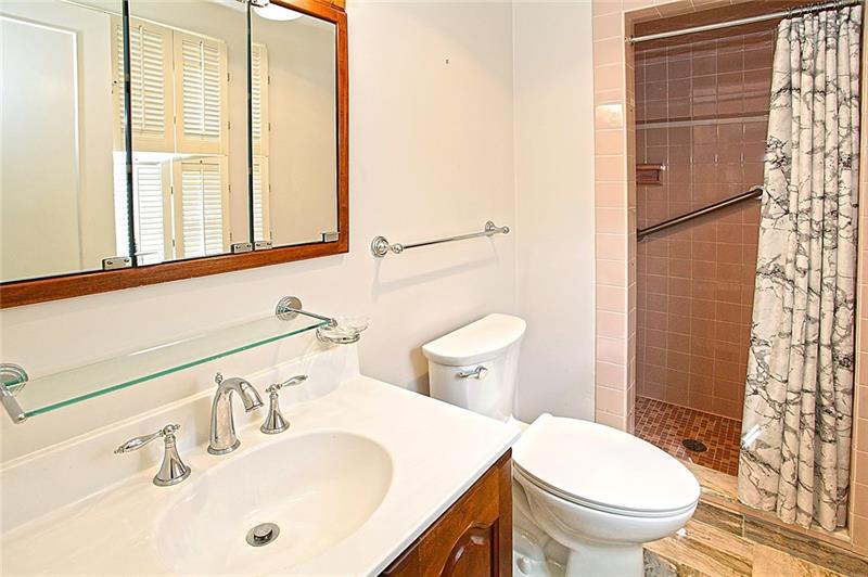 8155 Post Road Allison Park, PA 15101 - Photo 10 of 19 Gallery Image 10