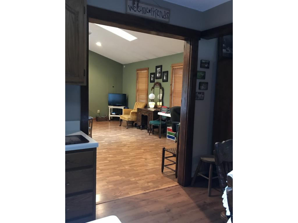 122 Fitzsimmons Hill Road Elizabethton, TN 37643 - Photo 16 of 26 Photo 16
