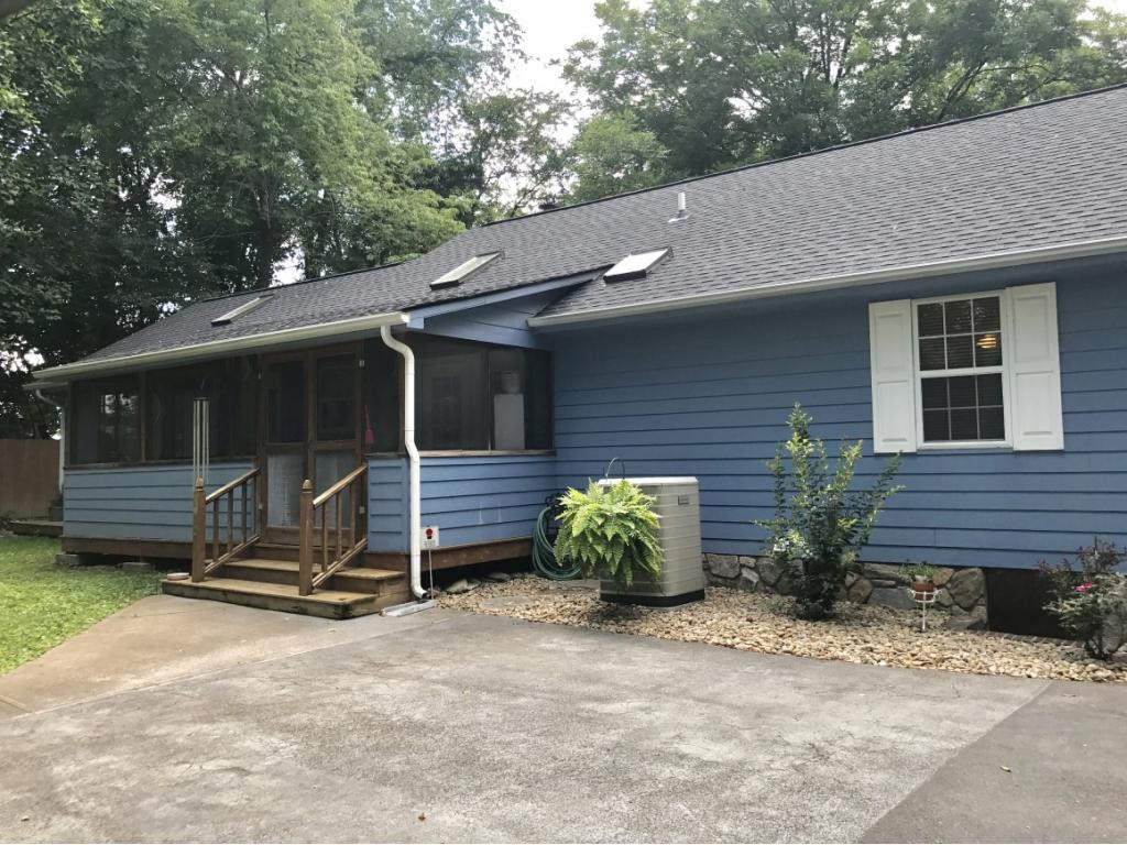 122 Fitzsimmons Hill Road Elizabethton, TN 37643 - Photo 21 of 26 Photo 21