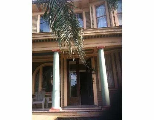 $1,700 | 3900 Prytania Street, Unit A, New Orleans, LA 70115