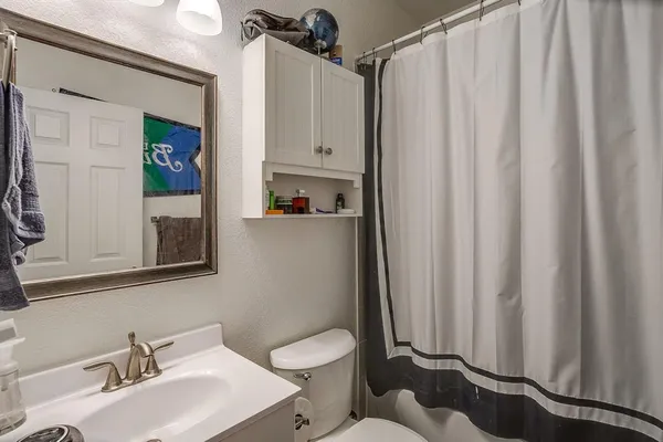 $6,000 | 3200 Lubbock Avenue, Fort Worth, TX 76109