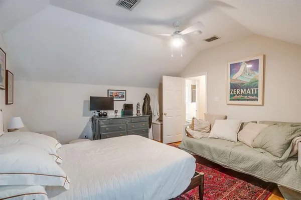 $6,000 | 3200 Lubbock Avenue, Fort Worth, TX 76109