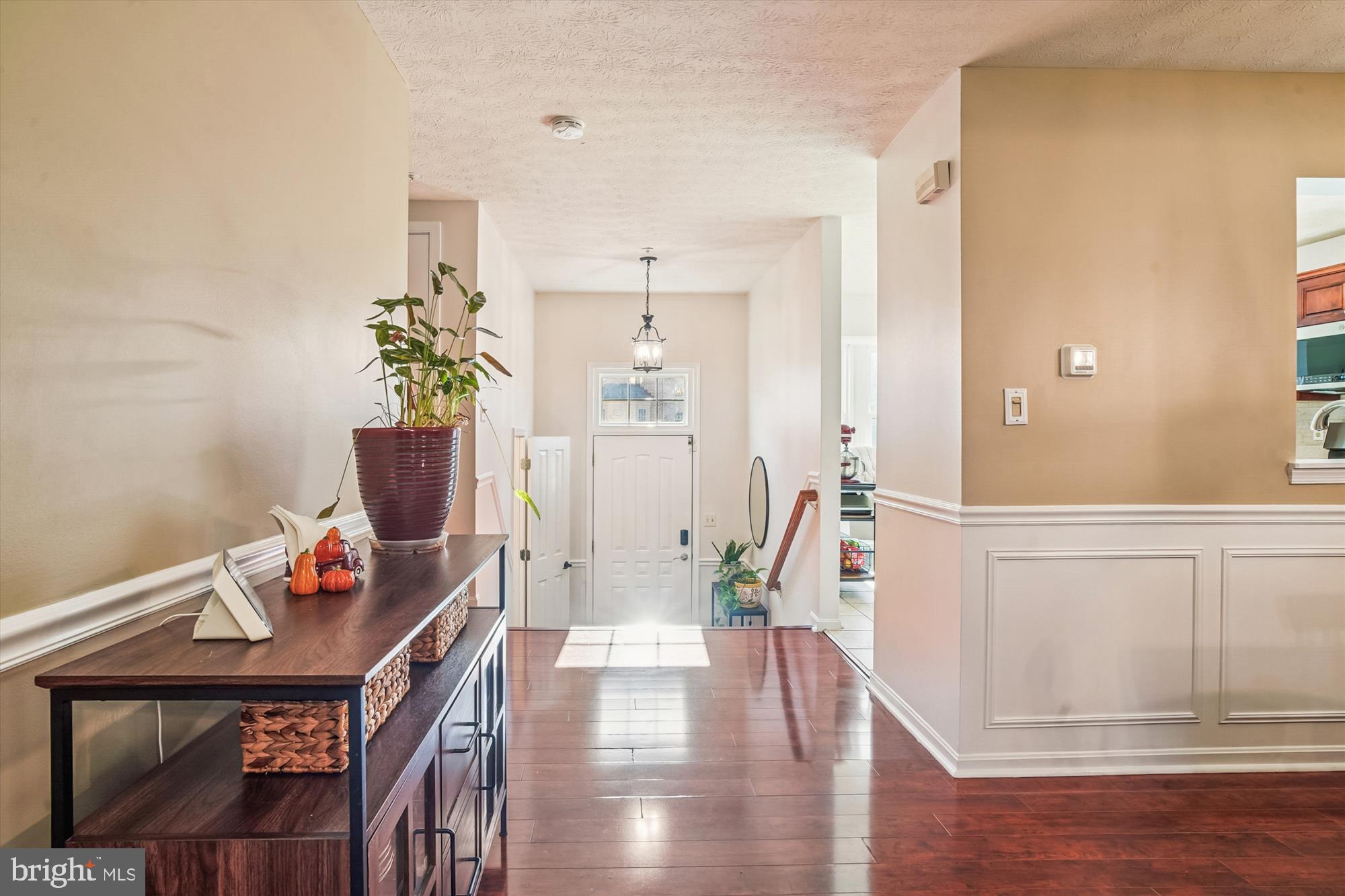 2542 Windy Oak Court Crofton, MD 21114 - Photo 8 of 37 a workspace with furniture and wooden floor