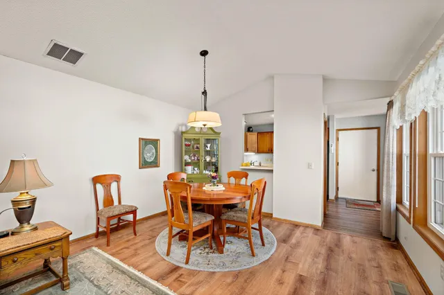 $265,000 | 418 Sarazin Street, Shakopee, MN 55379