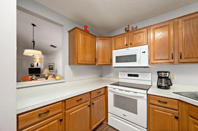 $265,000 | 418 Sarazin Street, Shakopee, MN 55379