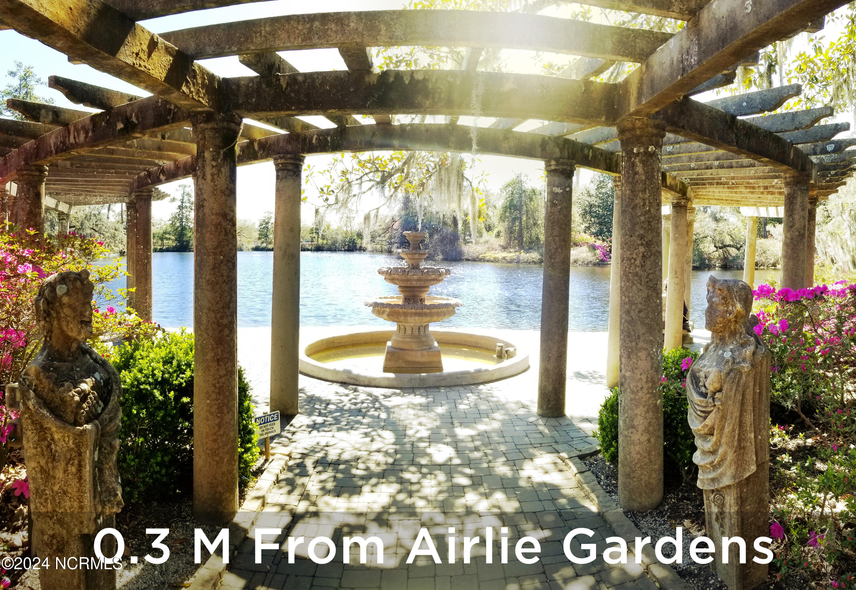 521 Airlie Road Wilmington, NC 28403 - Photo 13 of 16 captioned airlie gardens fountain