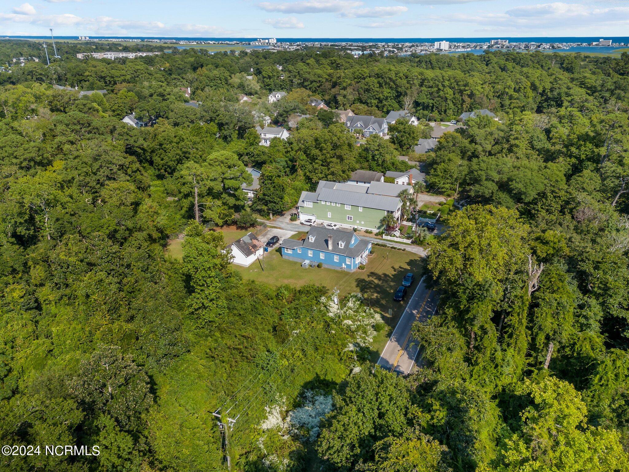 521 Airlie Road Wilmington, NC 28403 - Photo 2 of 16 2.-1. 521 Airlie Listing