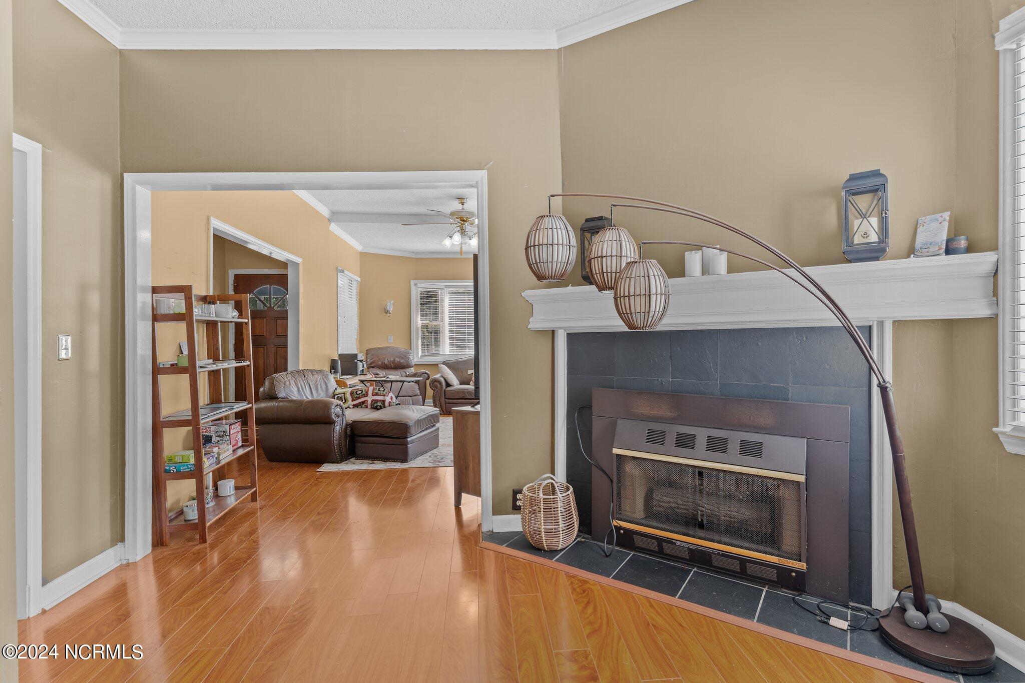 521 Airlie Road Wilmington, NC 28403 - Photo 6 of 16 26-web-or-mls-BTS06706